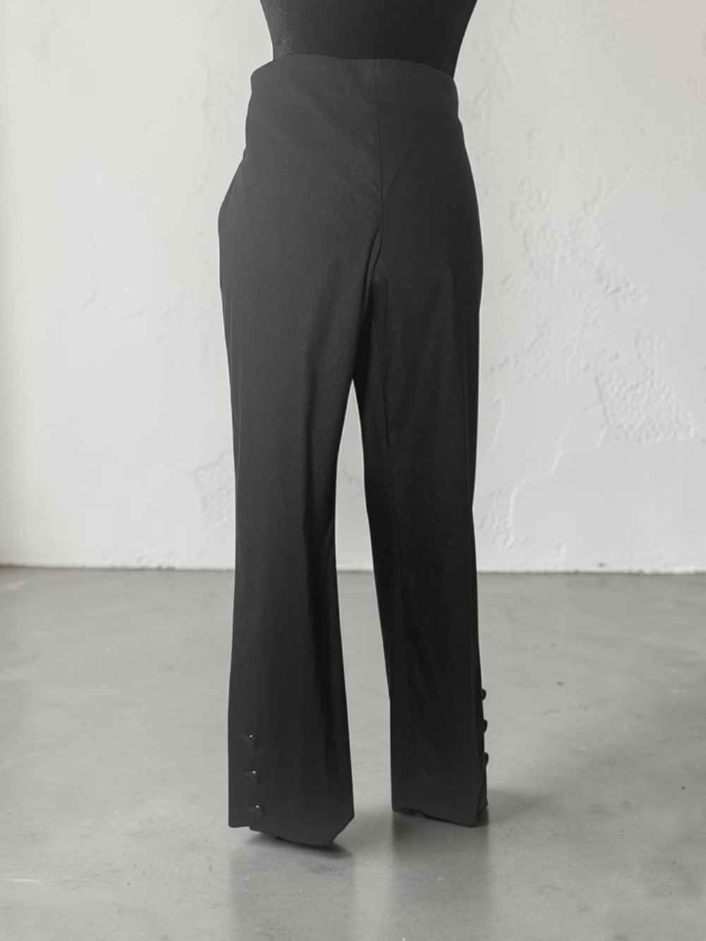J. Jill Linen Stretch Pants Size‎ Medium Black Ankle/Cropped Button Ankle